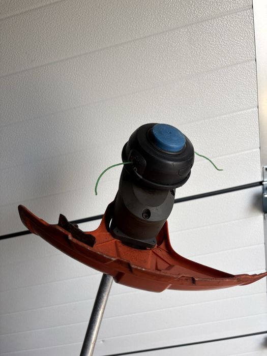 Podkaszarka husqvarna 136 LiC body