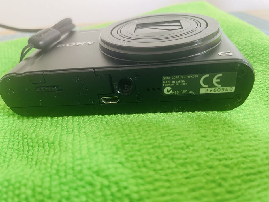 Sony CyberShot WX300