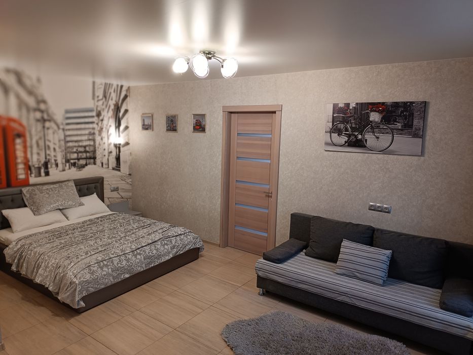 Квартира в Центрі Люкс 2х кімн. Перемоги 103