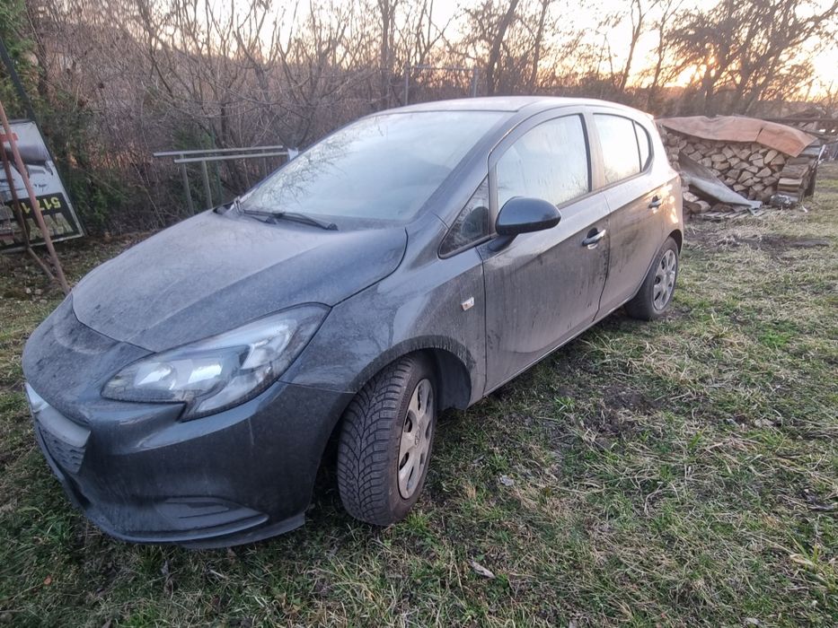 Opel corsa e 1.4 90 koni 60 tys. Lakier   z10d  na części.