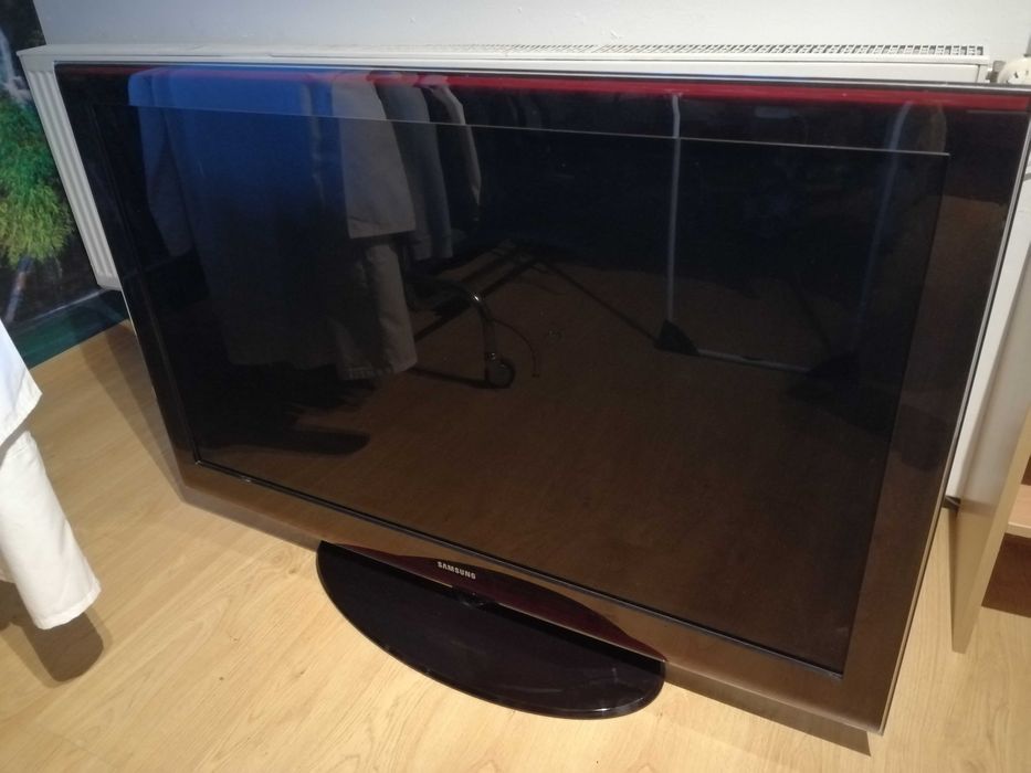 telewizor Samsung LE52A656A1F + pilot