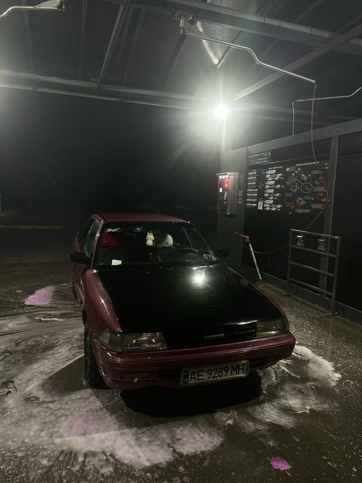 Toyota carina 2 16кл срочно