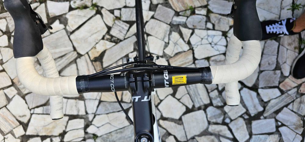 Giant Defy 1, szosa, Shimano 105