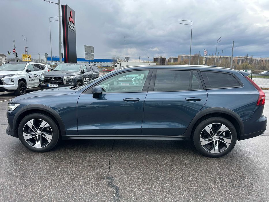 Volvo V60 Cross Country B4 diezel