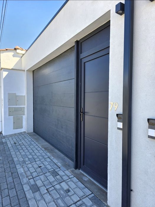 Moradia T2 Nova em Merelim com Garagem, Terraço, Isolamento Capoto e Vidros Duplos

Rua D. Pedro V