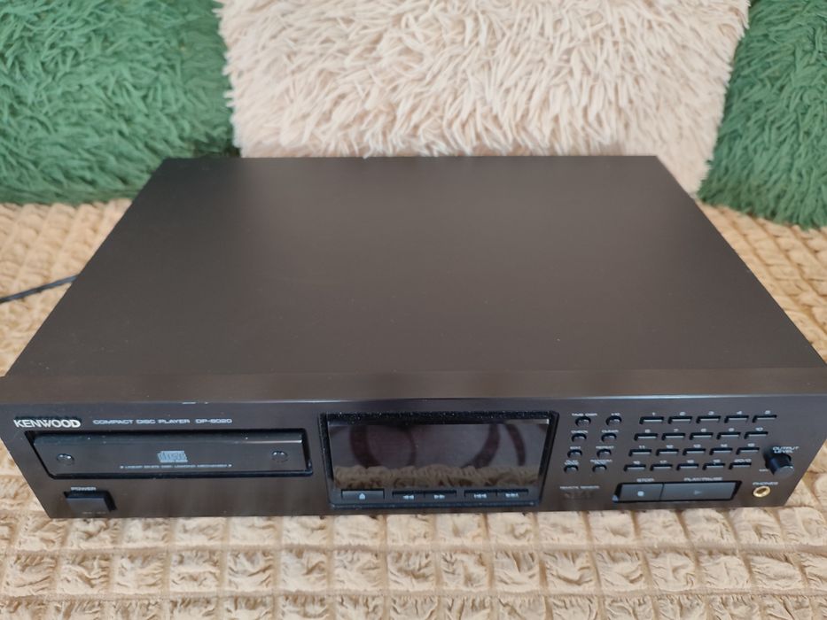 CD програвач KENWOOD DP 6020