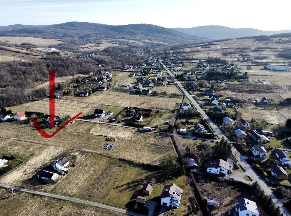 Działki budowlane na sprzedaż 11-13 arów w Beskidzie Niskim