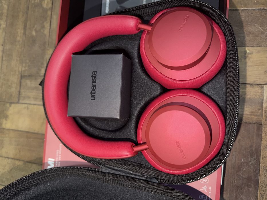 Навушники Urbanista Miami Hybrid ANC Ruby Red