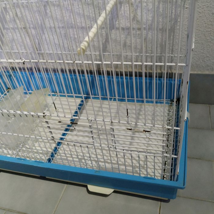 Gaiola para pássaros (55x54x30)