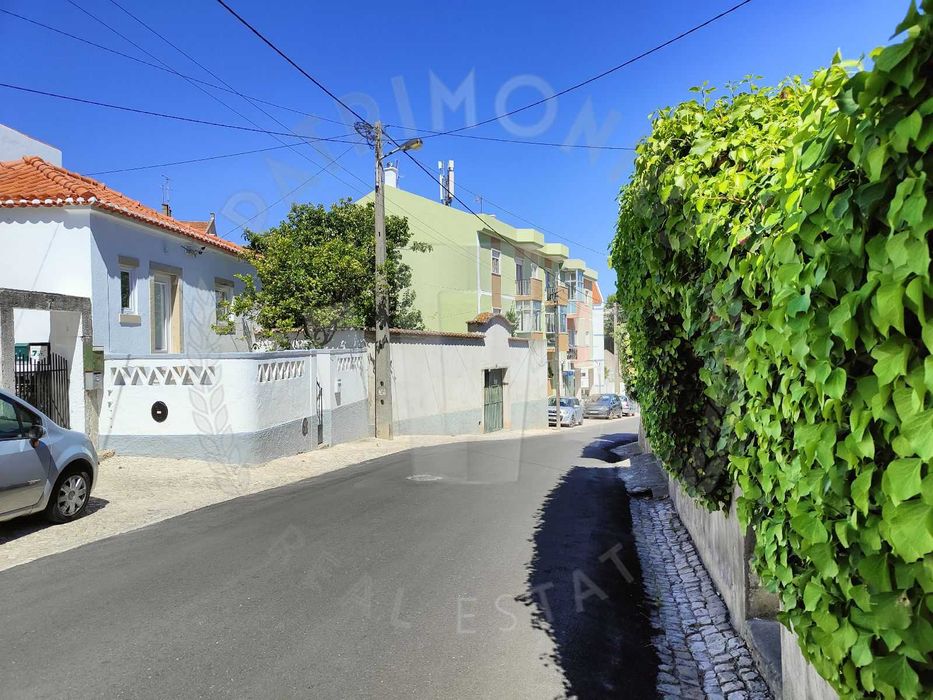 Apartamento T2 para venda em Sassoeiros, Carcavelos – Ler descrição