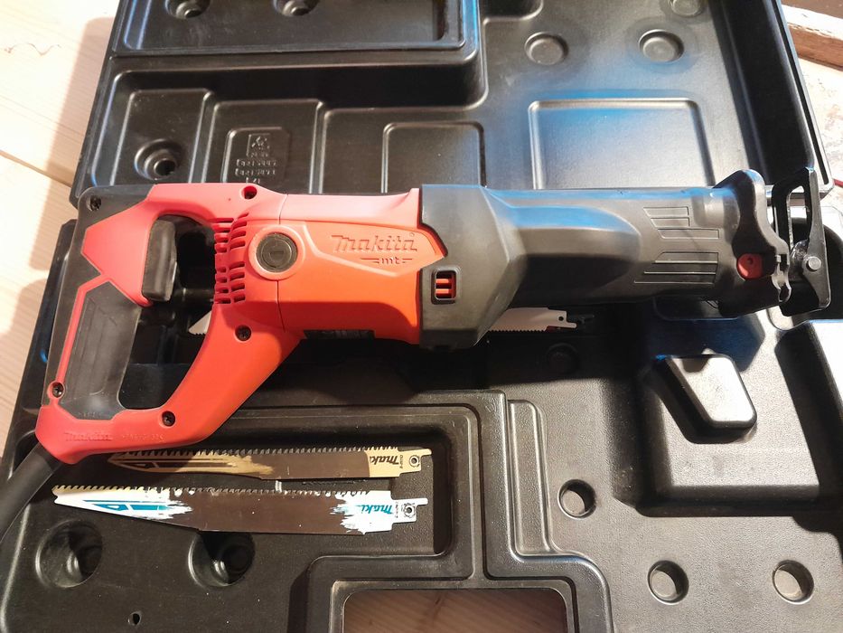 Piła szablasta/lisica MAKITA_M4500