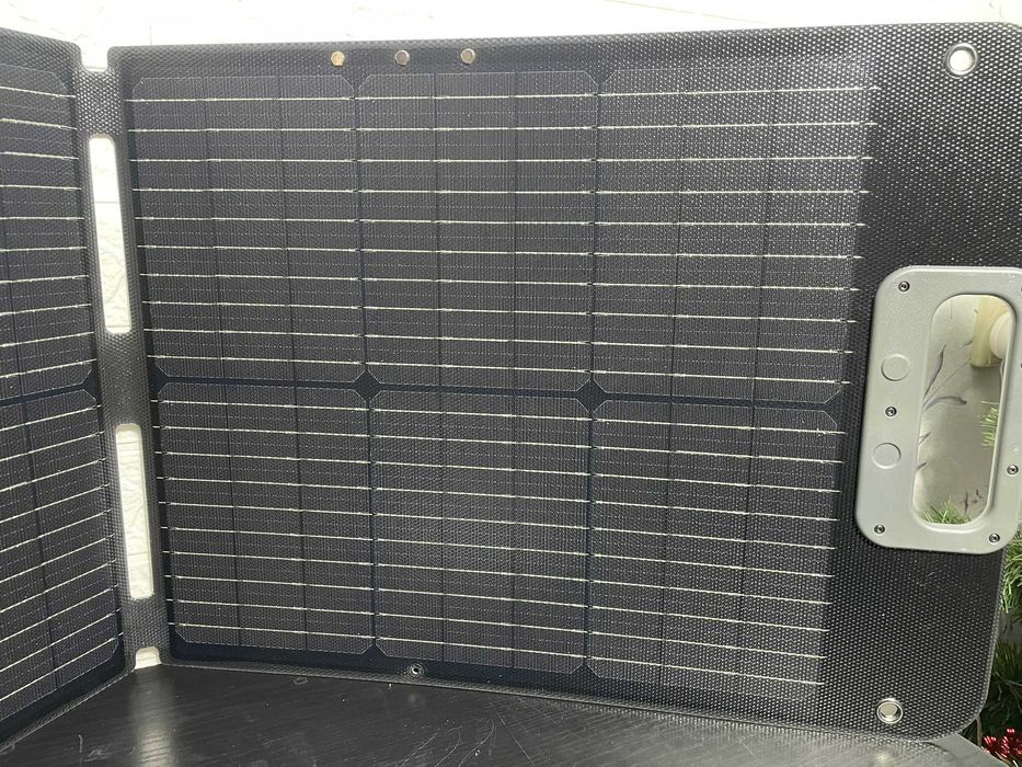 Портативна сонячня панель JustNow SP-60 Solar Panel потужністю 60 Вт