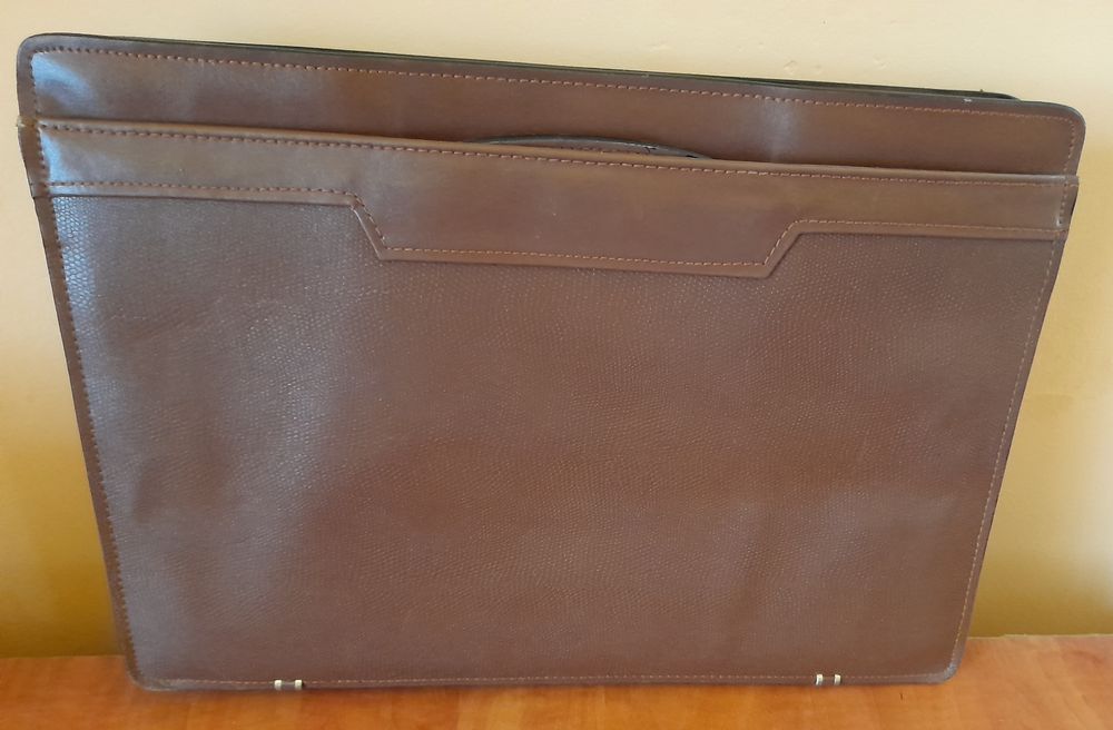 Aktówka męska brązowa