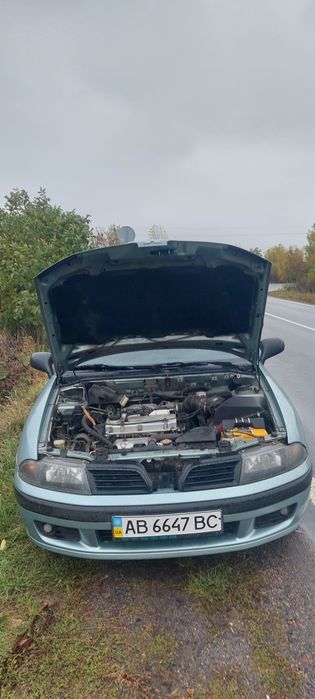 Міцубісі Каризма