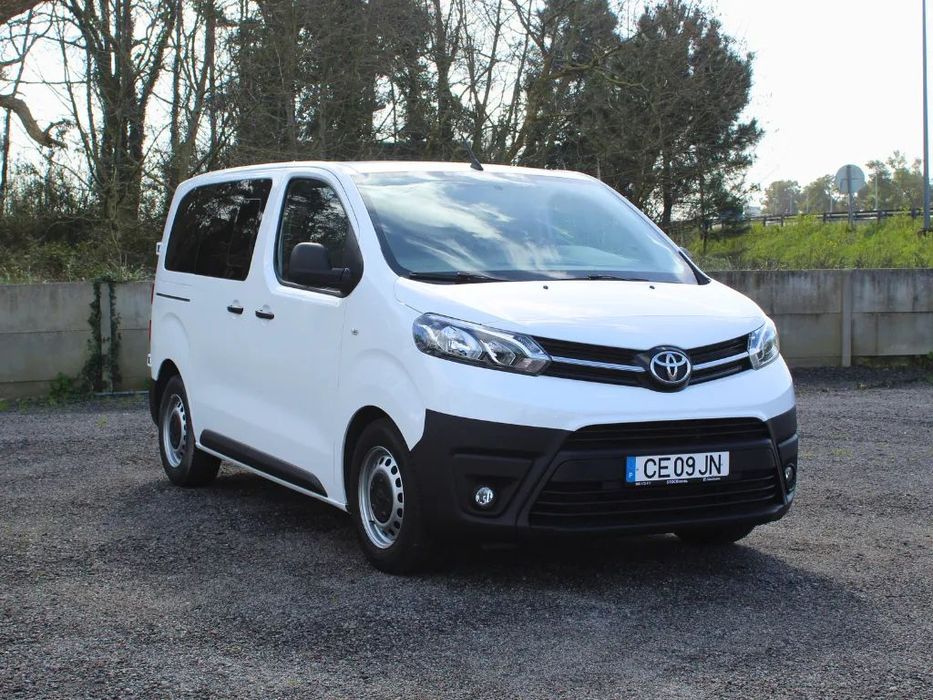 Toyota Proace 1.6 HDI 9 Lugares com IVA