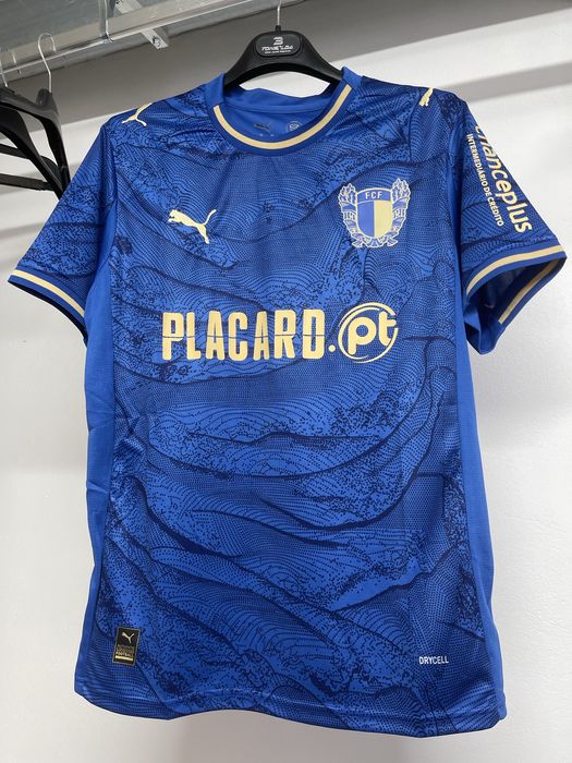 Camisola de Futebol FC Famalicão