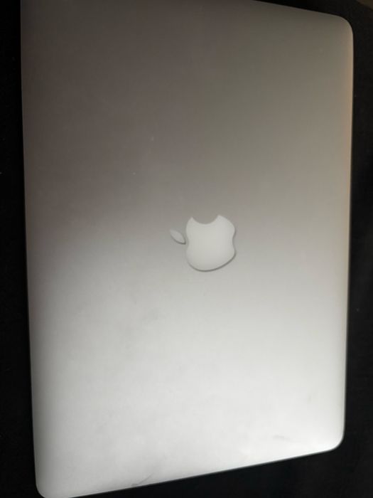 Macbook air 13.3 256