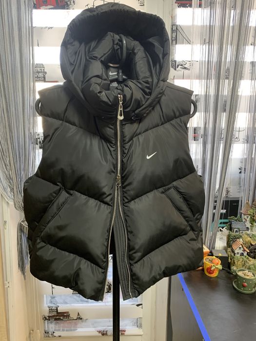 Укороченые Жилеточки Nike , PUMA детские и  женские