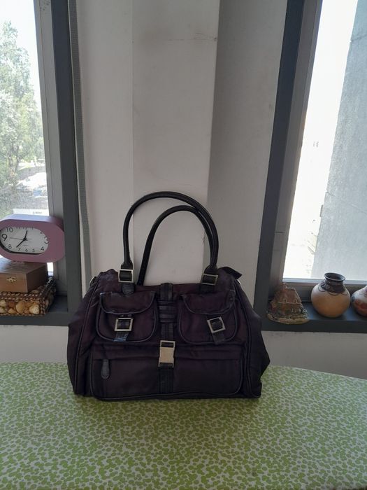 Vendo Mala de Senhora PARFOIS muito bonita como nova