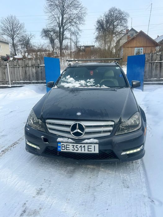 Mersedes-Benz C-Class