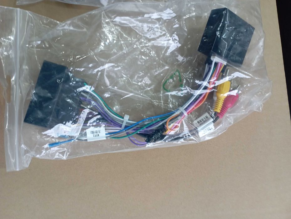 Магнитола штатная Jeep Renegade