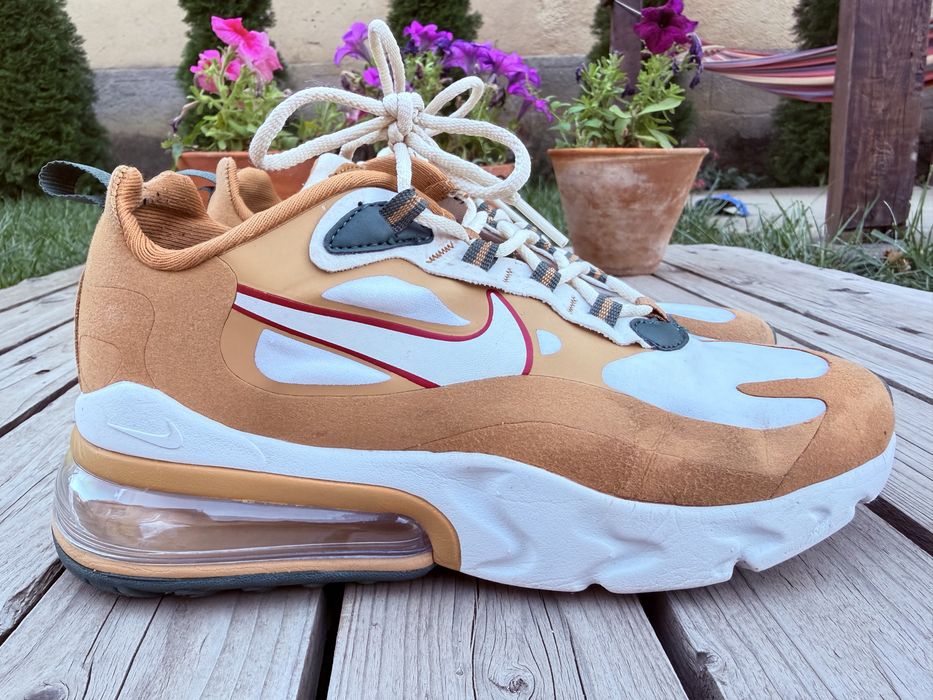 Nike Air Max 270 React, розмір 39 (25 см)