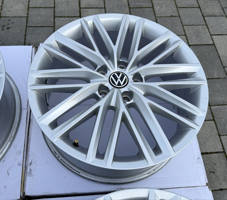 Felgi Volkswagen 18" 5x112 Golf 7 8 Arteon T-roc Touran Tiguan Passat