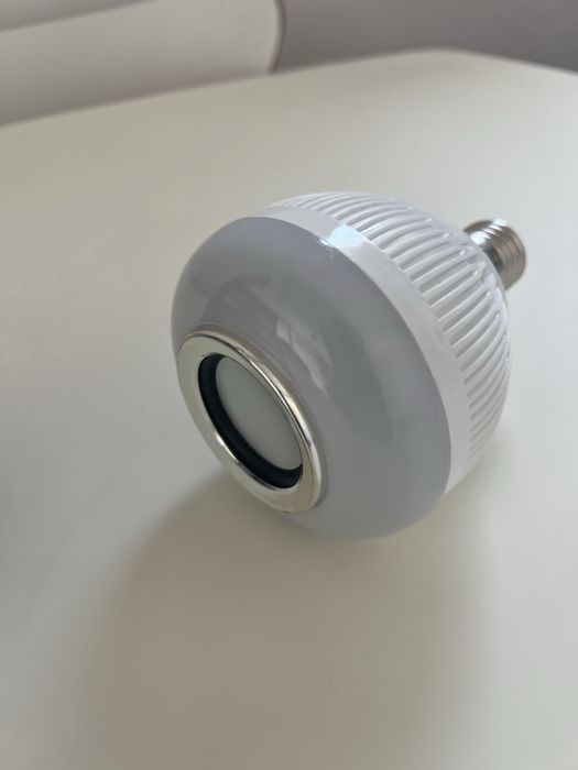 Lampada multi cores com música NOVO