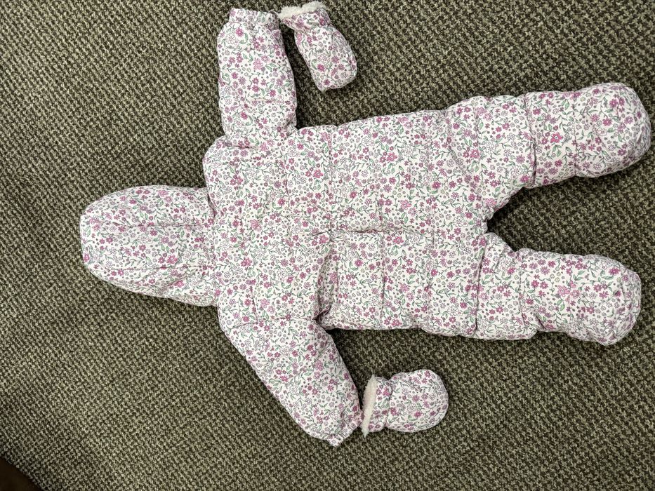 Комбінезон для дівчинки