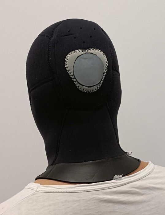 Capuz para mergulho e meias