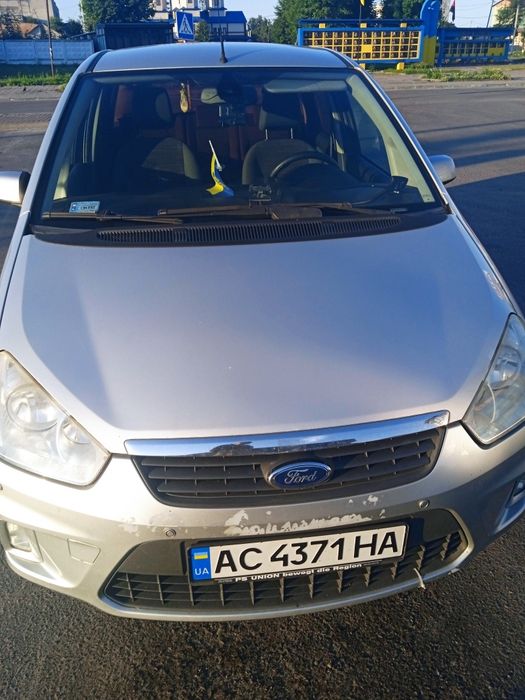 Автомобіль форд с макс