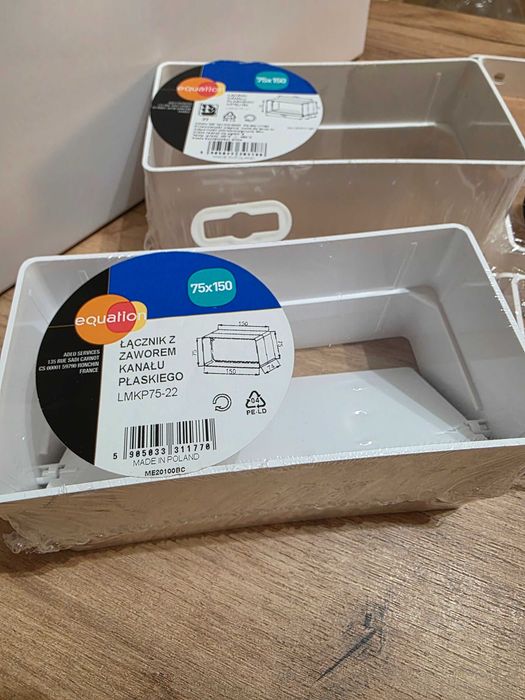 EQUATION kanał wentylacyjny, 2 łączniki i 3 chwyty