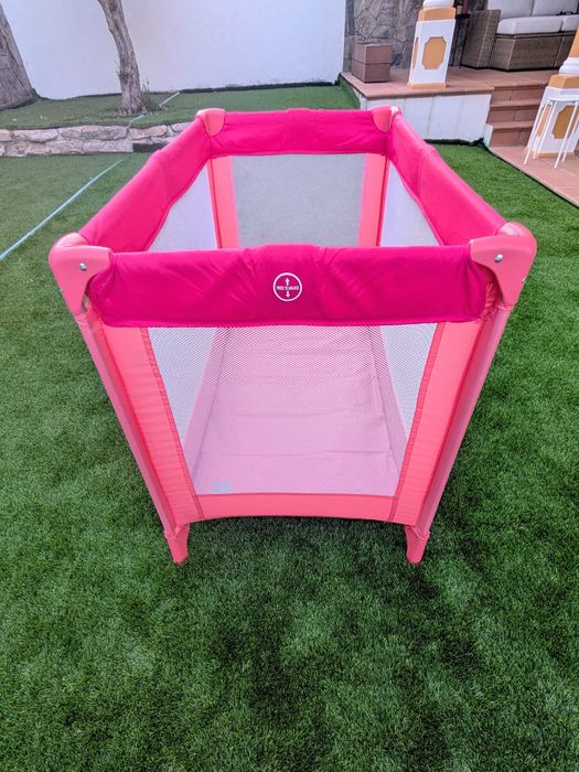 Cama de Viagem ZY Baby. Como Novo.