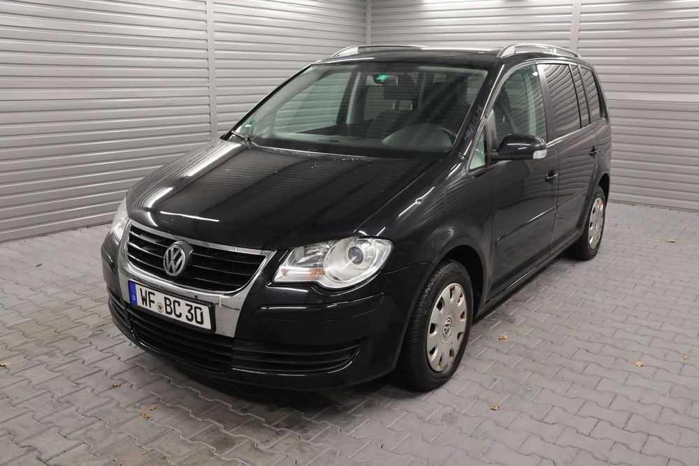 Volkswagen Touran 7-Osobowy, Grzane Fotele, Tempomat, Czujniki, Wielofunkcyjna kier.