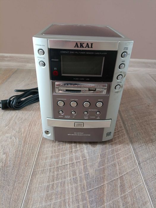Музичний центр Akai QX-5570UF (неробочий)