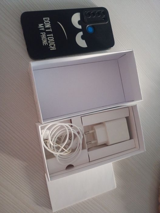 Xiaomi Redmi Note 8 4/64GB Neptune Blue | Cały zestaw, Słuchawki, Etui