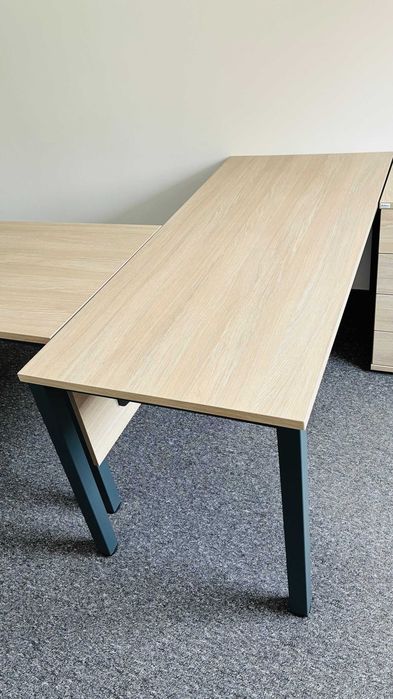 Meble biurowe - sprzedam - praktycznie NOWE !