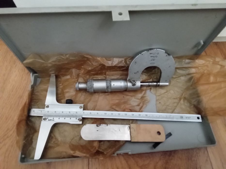 Штангенглубиномер ШГ 0-160мм  0,05мм СССР  микрометр 0,01мм 0-25мм