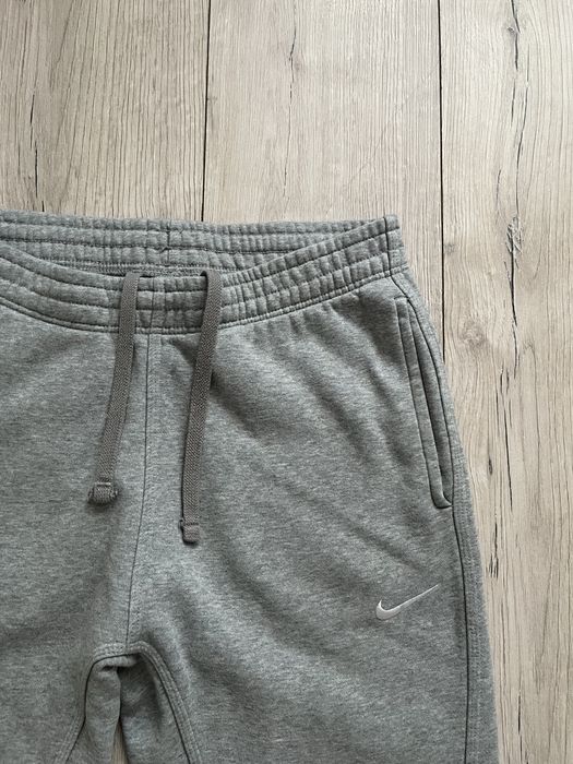 Спортивні штани nike