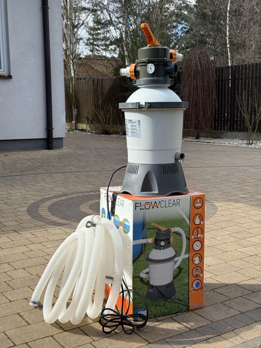 Bestway Pompa Piaskowa Do Basenów 3028L/h