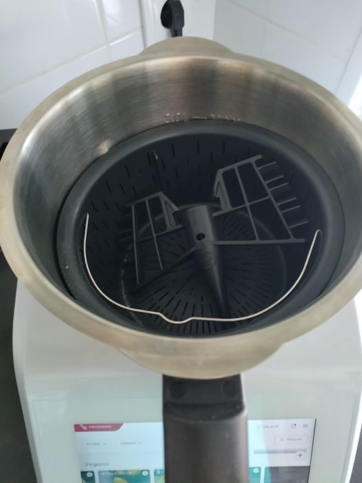 Monsieur cuisine Smart, semi novo com garantia