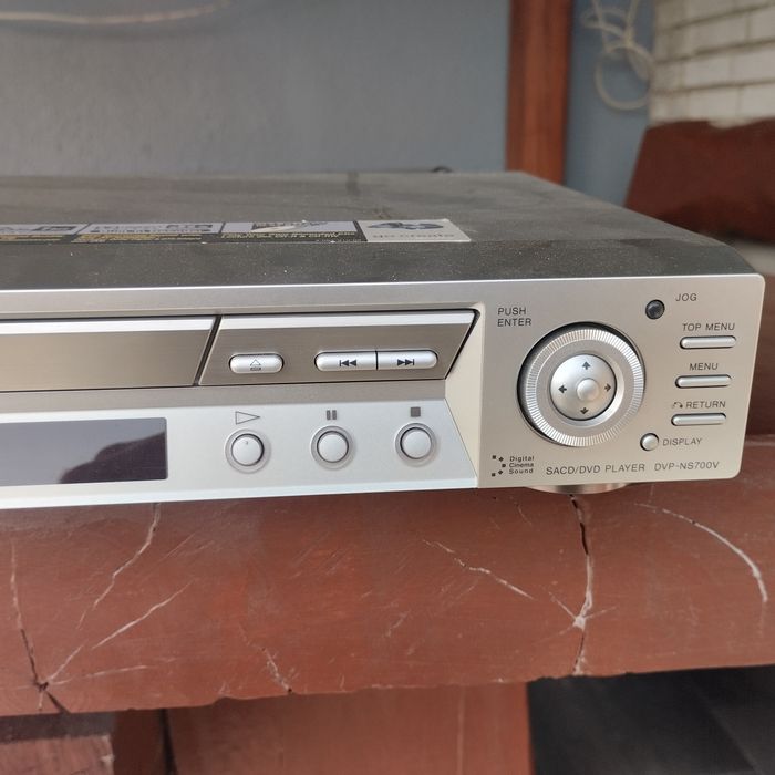 Odtwarzacz Sony DVD/CD/SACD DVP-NS700V