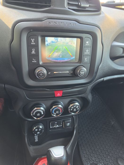 JEEP RENEGADE TRAILHAWK 2.4 BENZYNA 4x4 – 2016 ROK – Auto Już w Polsce