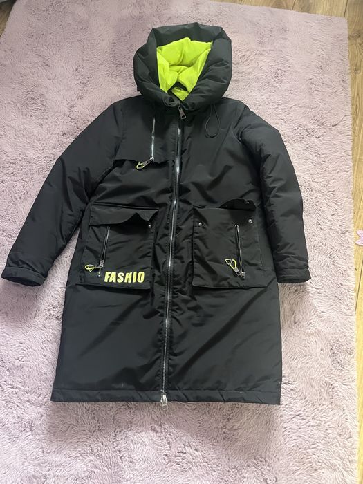 Продам зимову куртку