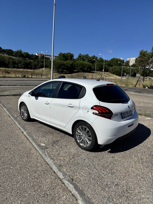 Peugeot 208 PureTech Style 1.0 68cv