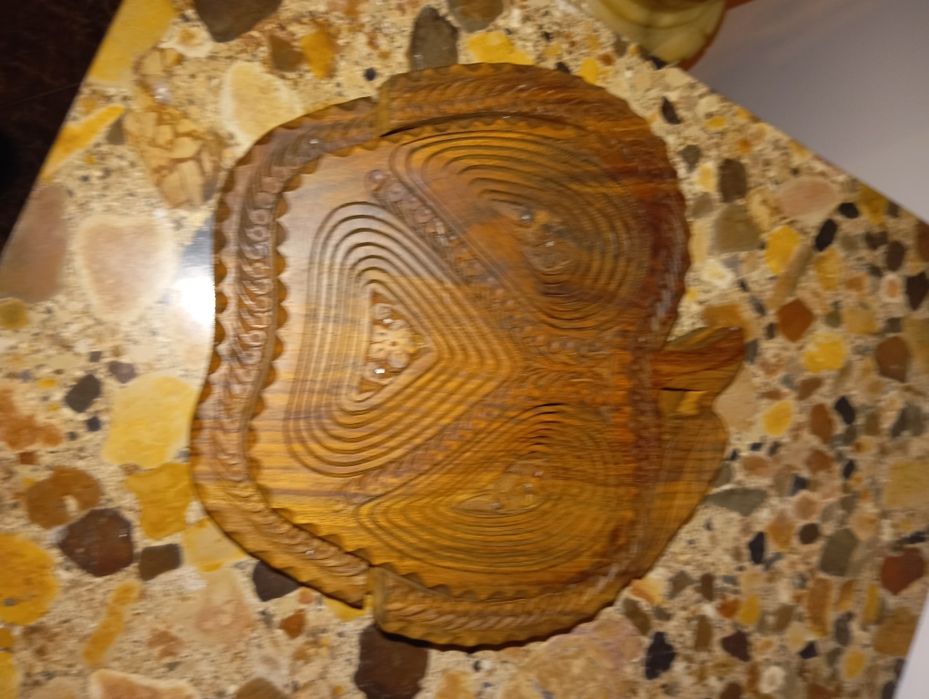 Fruteira em madeira africana