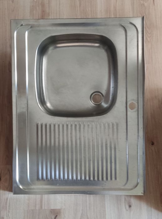 Раковина кухонная с сушилкой