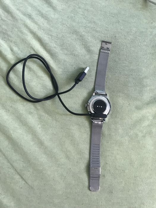 100% sprawny idealny stan Maxcom FW 42 smarwatch srebrny