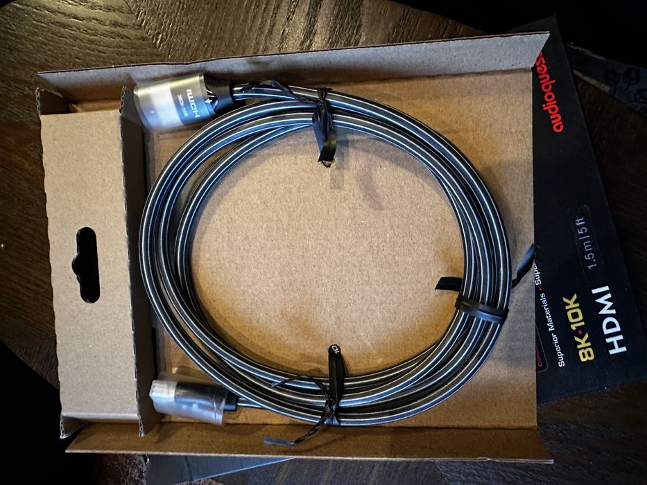 Кабели AudioQuest HDMI и аналоговые