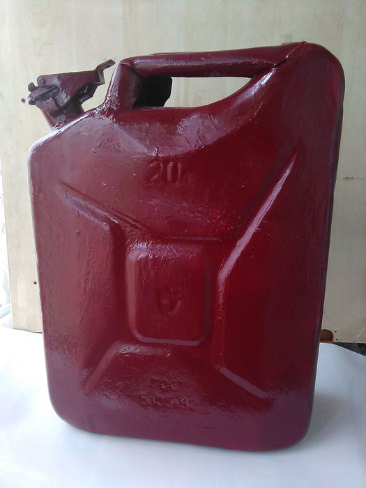 КАНИСТРА ( 20 л., 1985 )